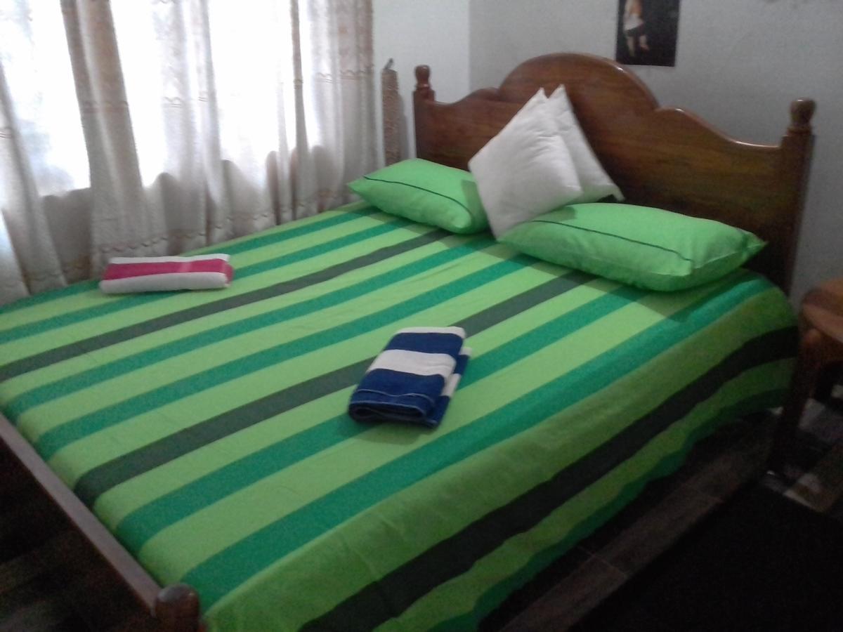 The Lake Breeze Home stay Habarana Buitenkant foto